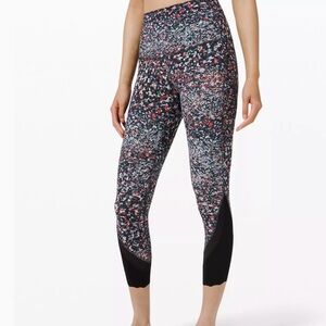 Lululemon Scalloped Wunder Under Leggings
